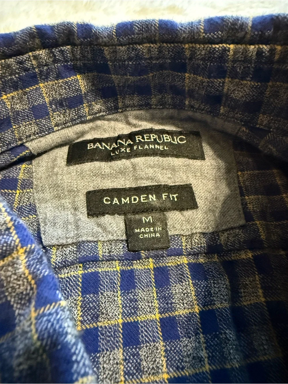 Banana Republic Luxe Flannel Shirt Men's Medium M Camden Fit Blue Plaid